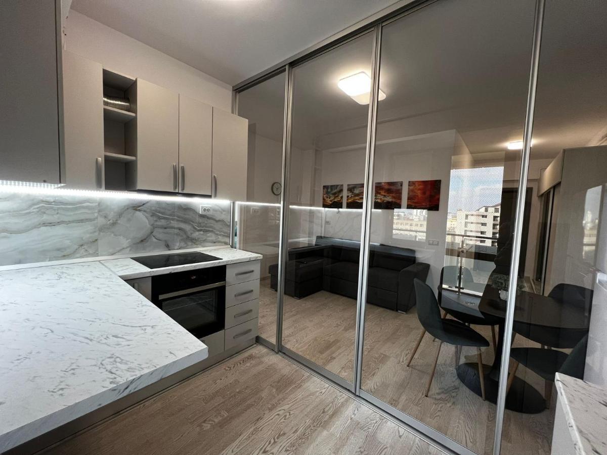 Cozy Apartments - City Center Iasi Exterior foto